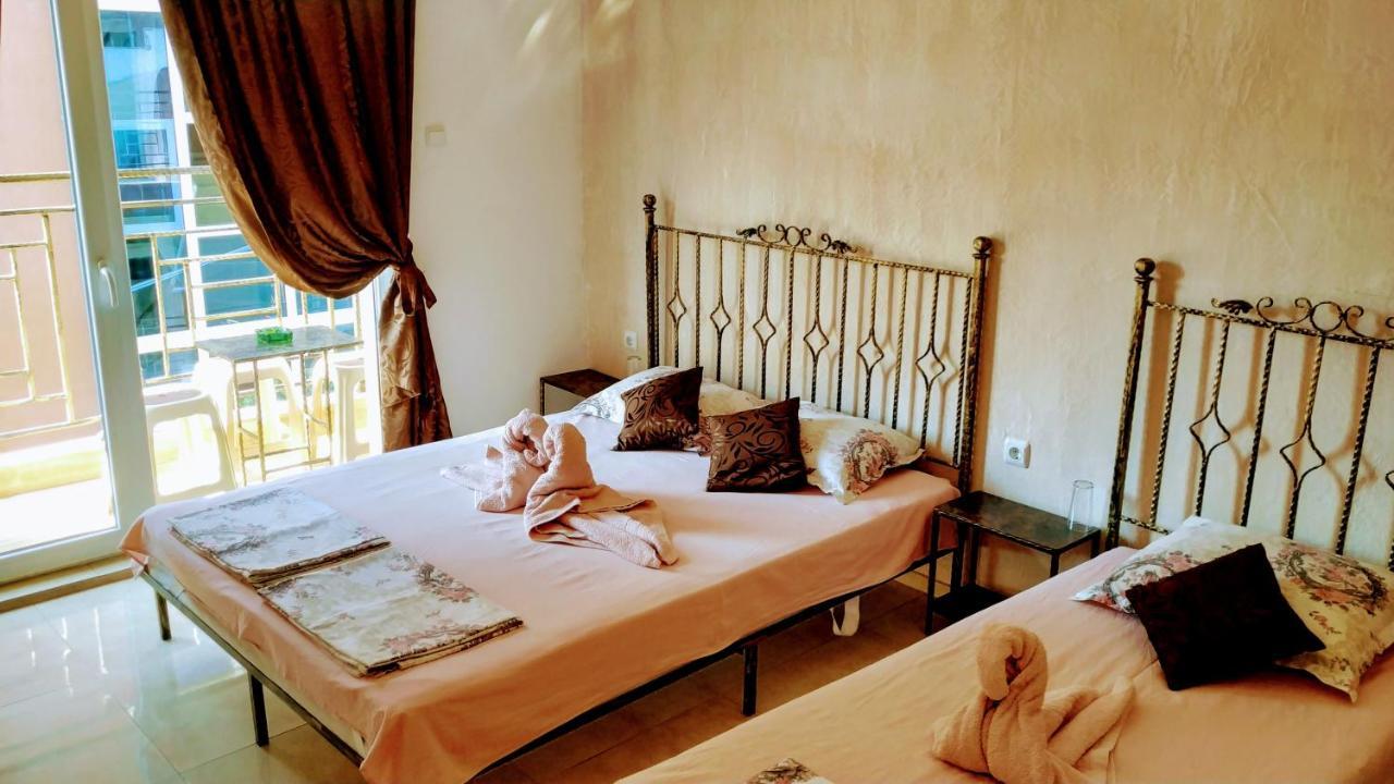 Dracena Guesthouse Ravda Luaran gambar