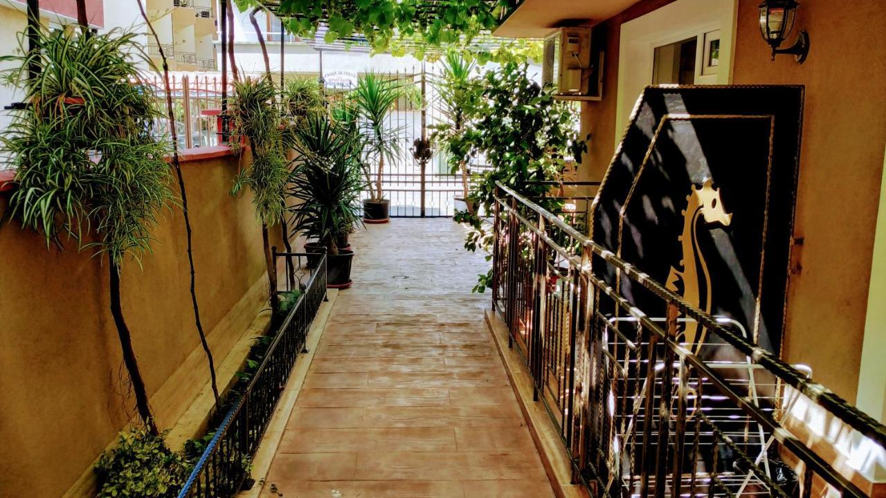 Dracena Guesthouse Ravda Luaran gambar