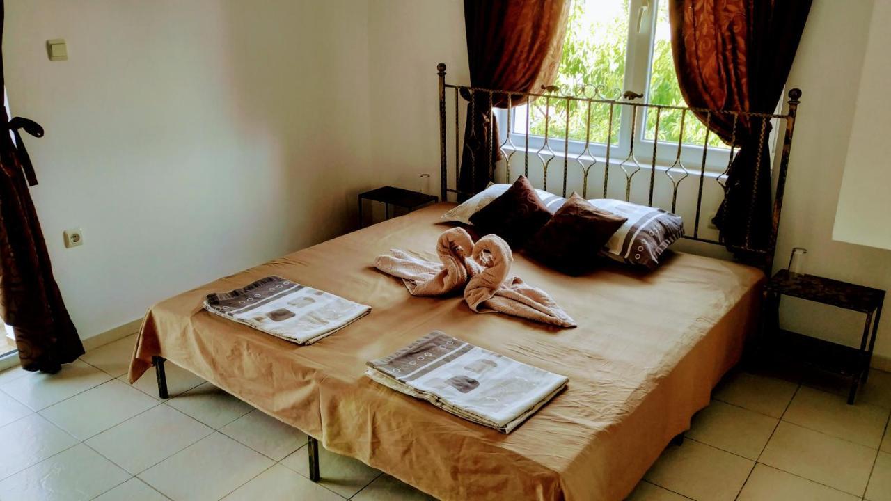 Dracena Guesthouse Ravda Luaran gambar