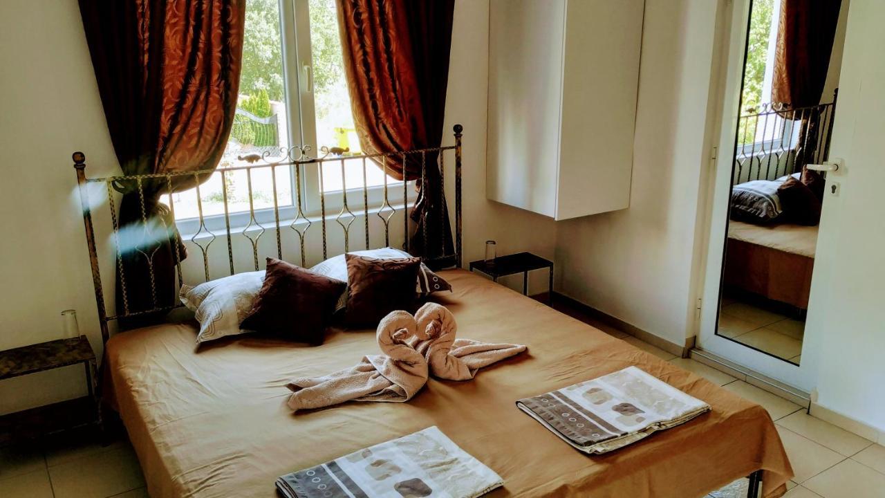 Dracena Guesthouse Ravda Luaran gambar