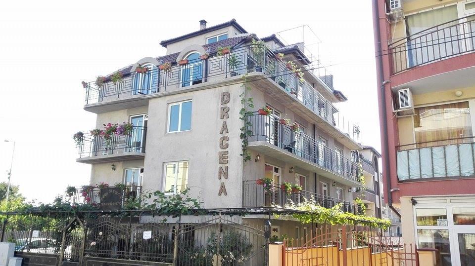 Dracena Guesthouse Ravda Luaran gambar