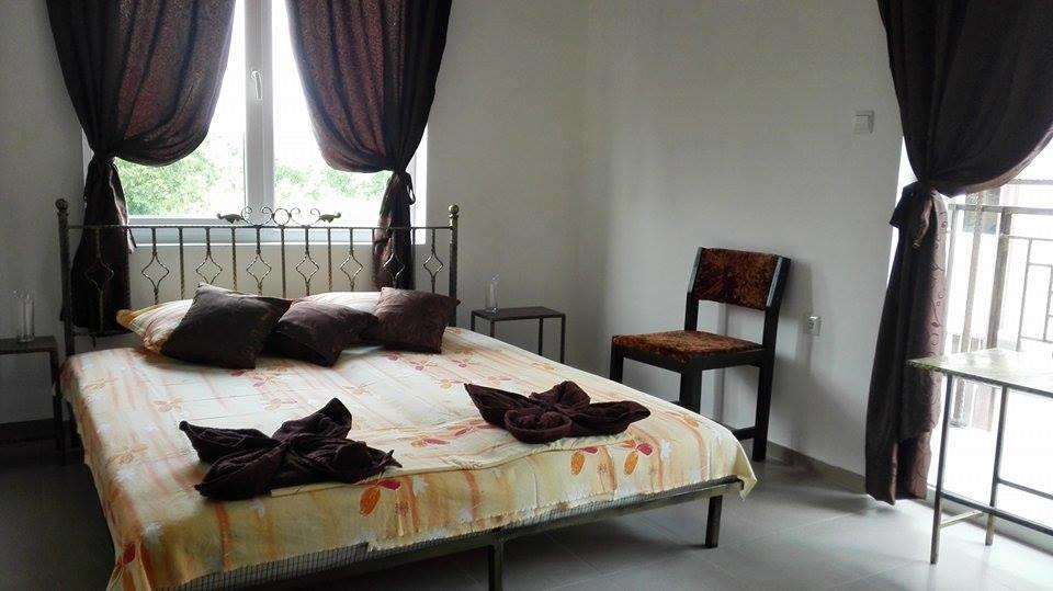 Dracena Guesthouse Ravda Luaran gambar
