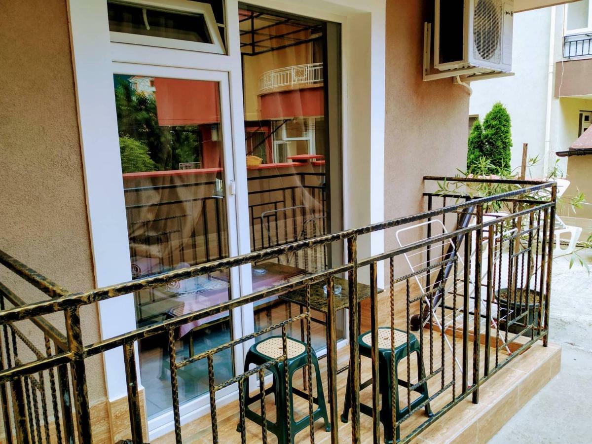 Dracena Guesthouse Ravda Luaran gambar